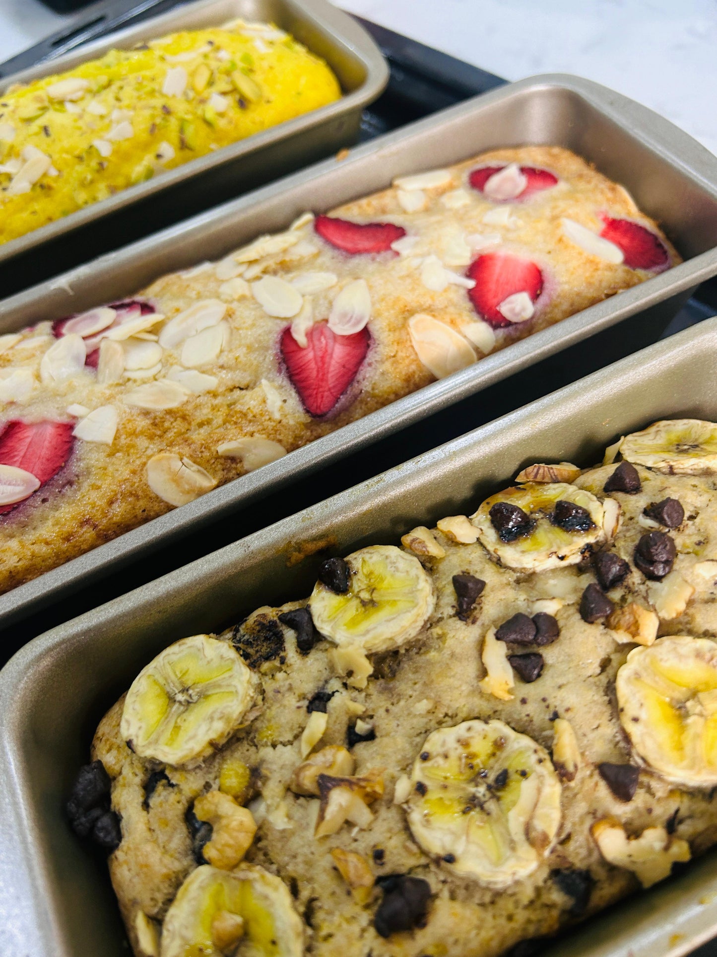 Tea Time Delights – Master the Art of Exotic Cakes!